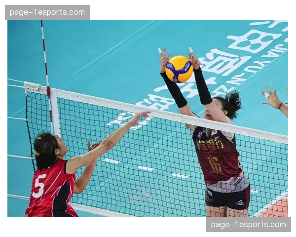 定安“奥世杯”国际排球擂台赛鏖战至凌晨1点,定安队夺冠海南队亚军泰国队季军 定安“奥世杯”国际排球擂台赛鏖战至凌晨1点,定安队夺冠海南队亚军泰国队季军