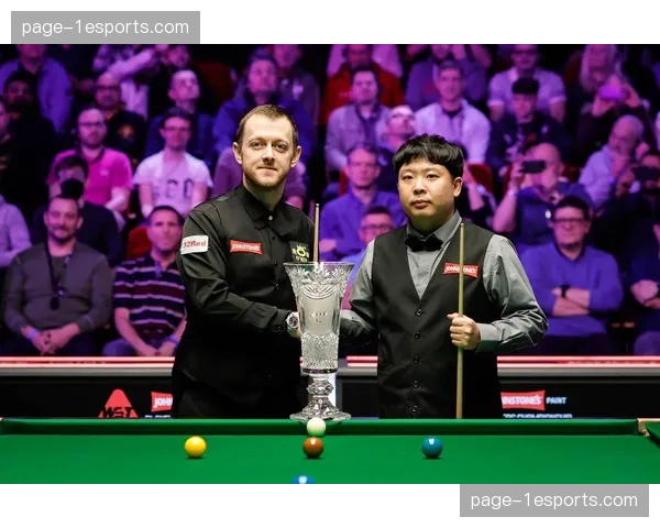 从领先到崩盘：深度解析球员锦标赛54洞领先者决赛轮的心理与策略波动